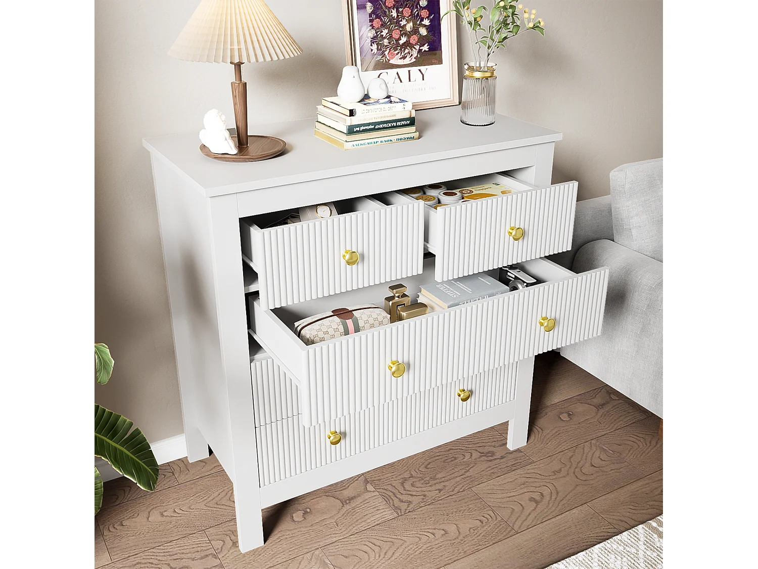 Aparador de estilo contemporâneo, cômoda com espaço de armazenamento, com puxadores dourados, branco