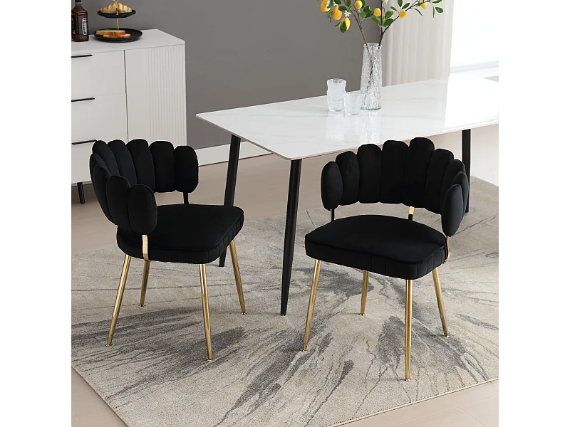 Juego de 2 sillas de terciopelo negro con patas doradas y reposabrazos redondos, diseño de pétalos
