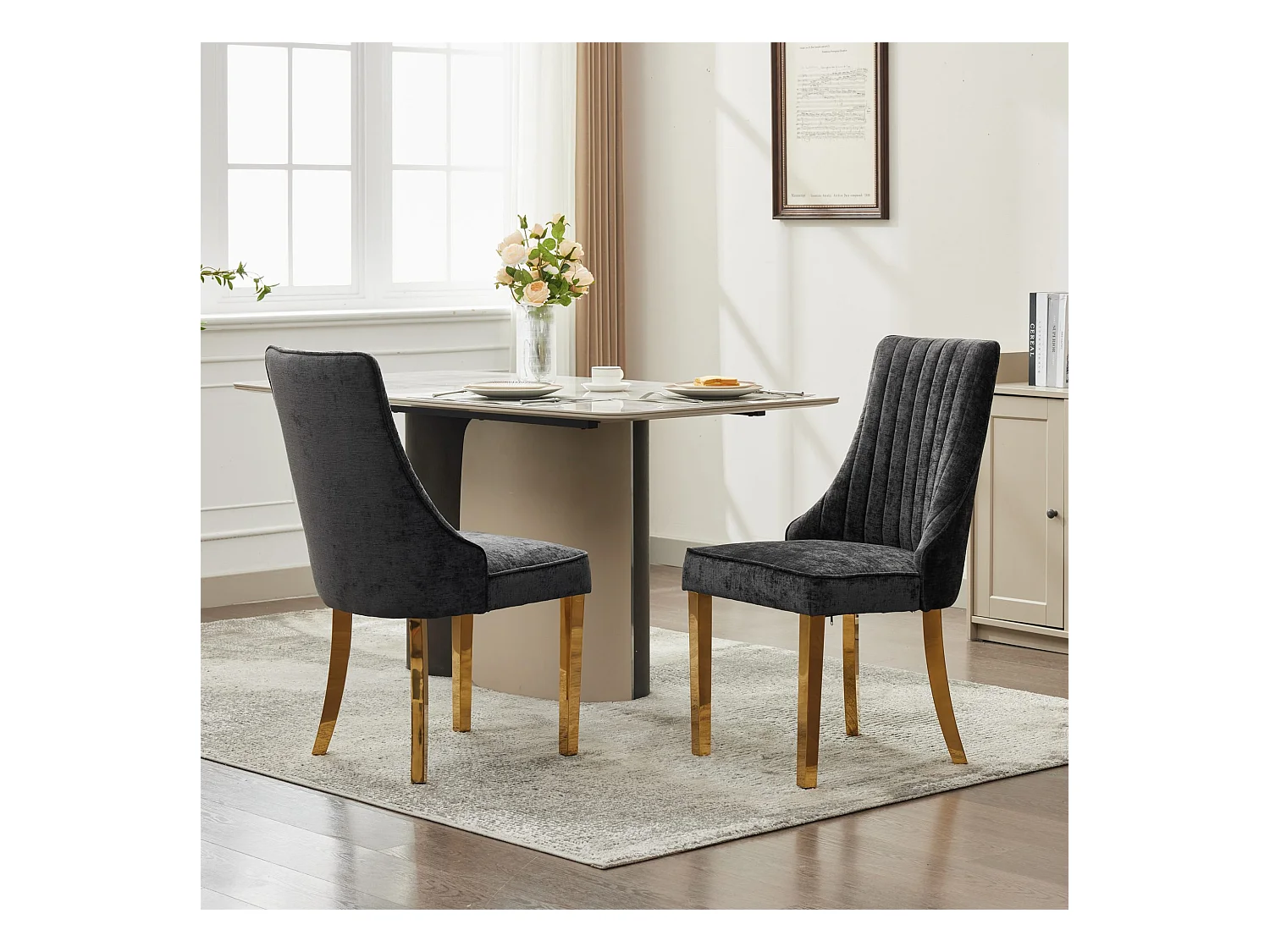 Lot de 2 chaises noir avec pieds dorés, chenille floquée en rayonne