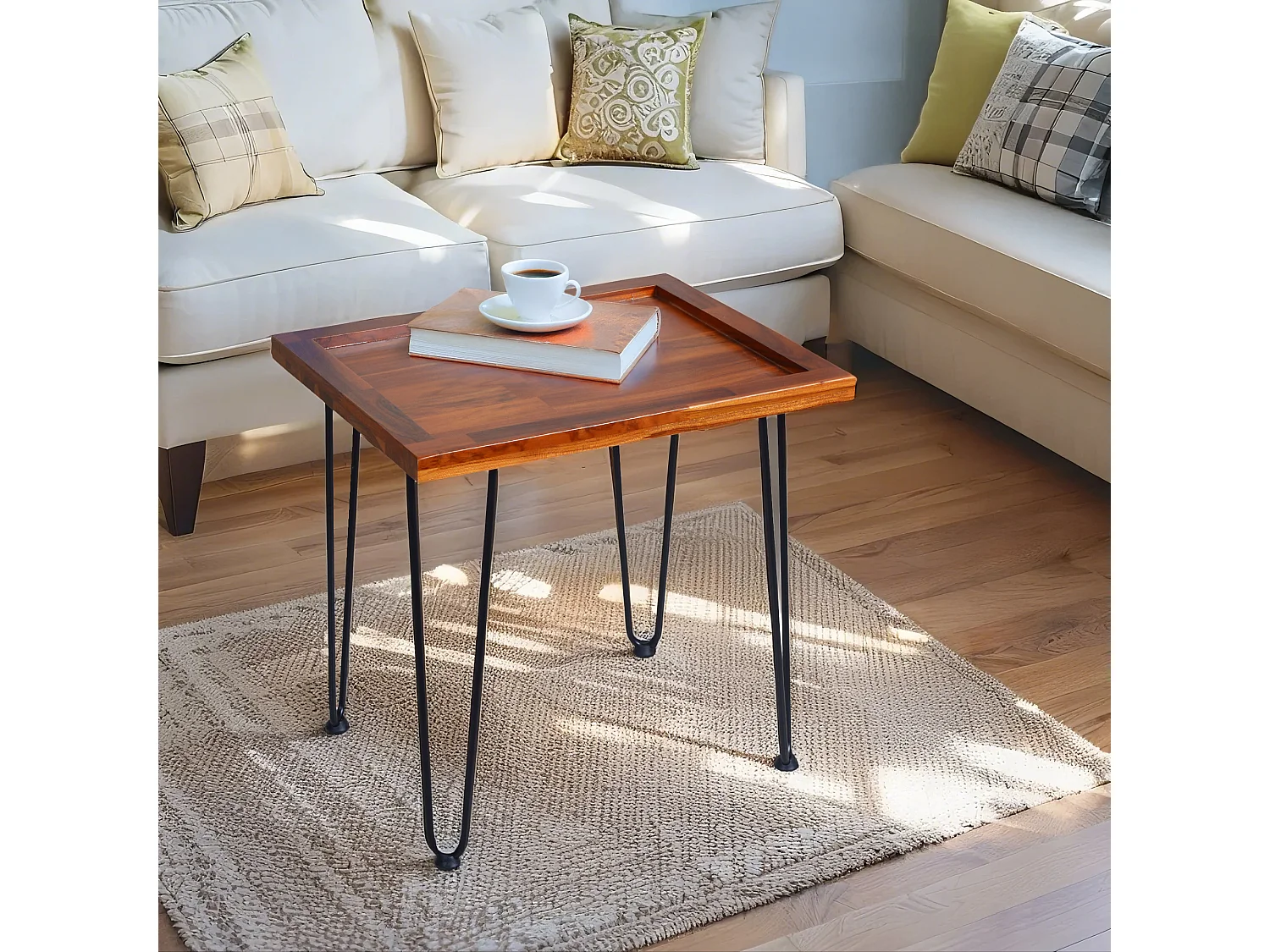 Table basse en bois texturé, pieds noirs 55,5x45x53cm