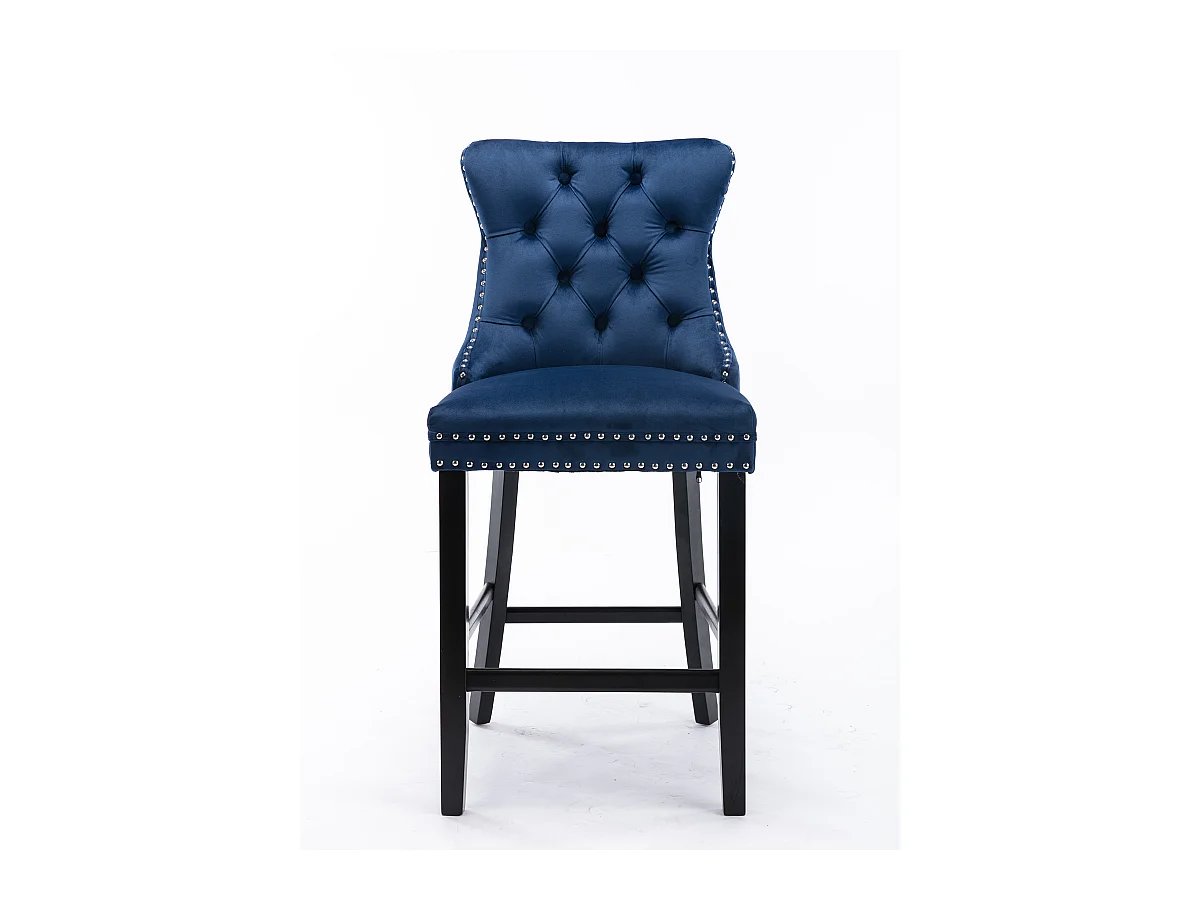 Lot de 2 chaises en velours bleu avec capitonnage à boutons et garniture à têtes de clous, pieds en bois