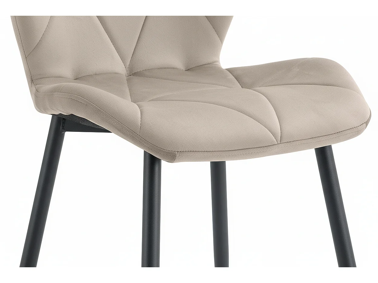 Lot 4 Chaises Salle à Manger Coquillage Velours Taupe Pieds Métal Noir 46x58,5x87cm