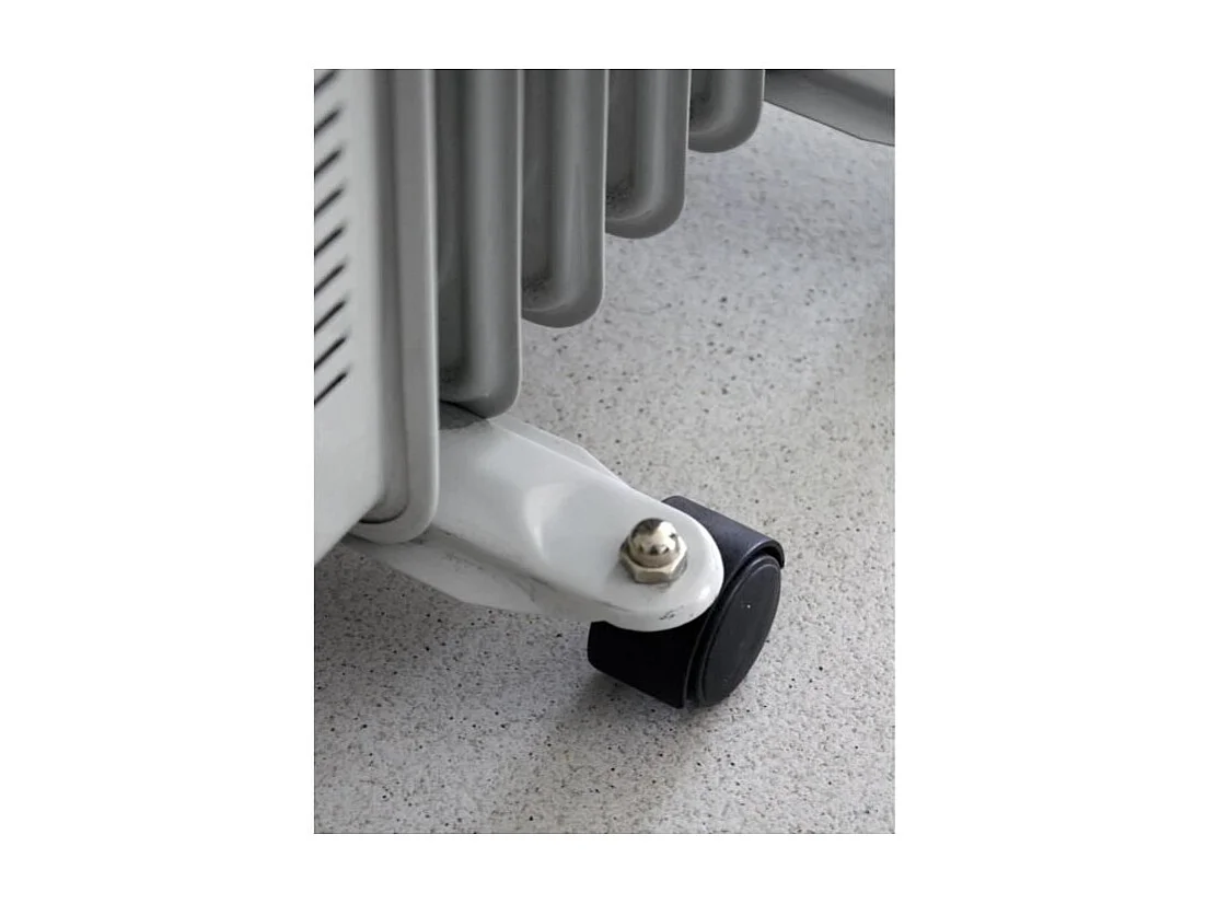 Radiateur à bain d'huile Warm Tech 1500 W, 7 éléments