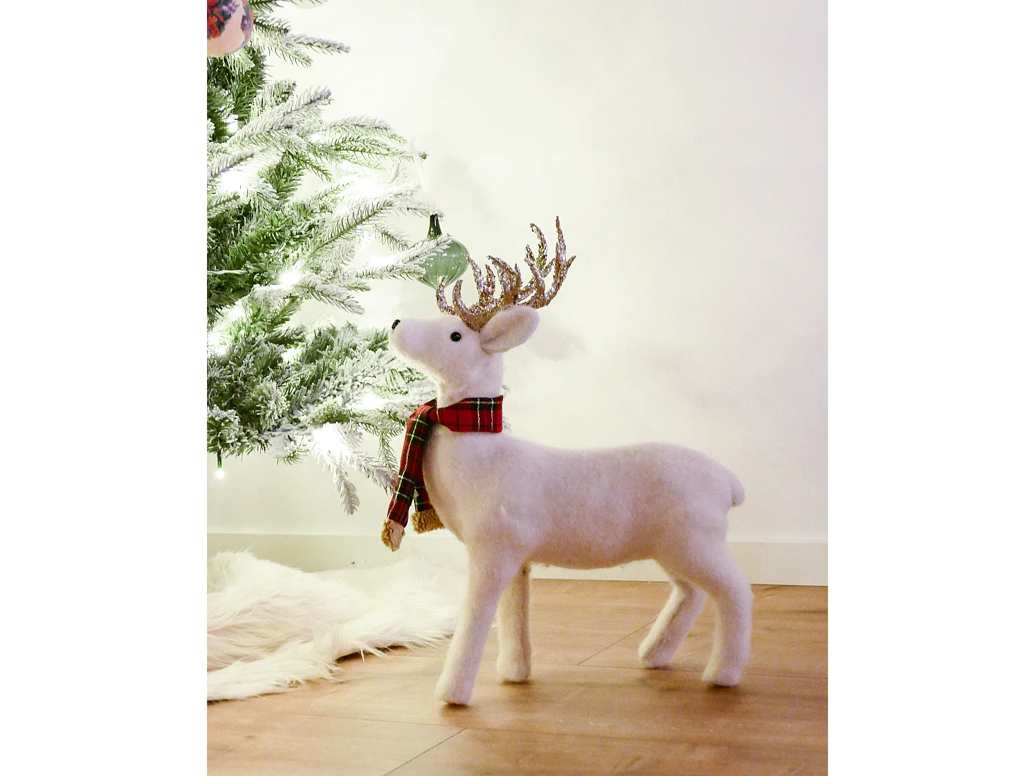Figurine de renne blanc 48 cm MUSTOLA