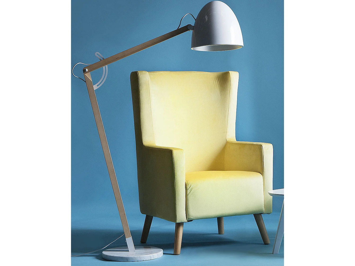 Fauteuil à oreilles ONEIDA Velours Jaune