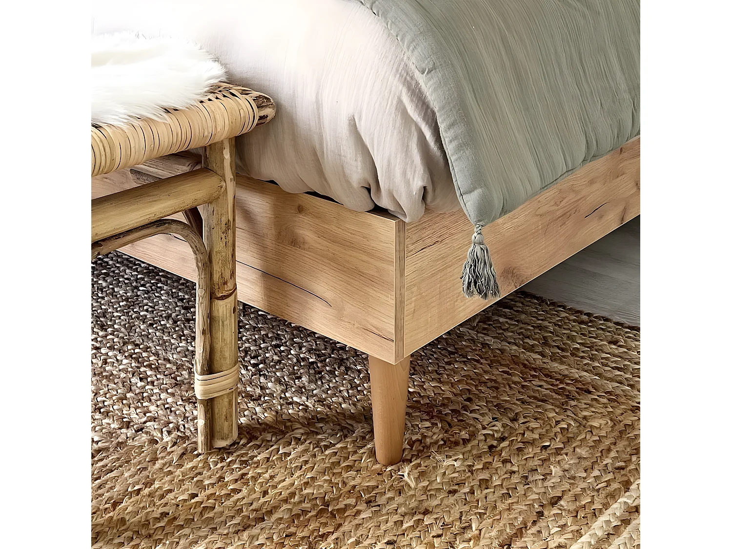 Lit adulte 140x190 cm effet chêne avec sommier à lattes - Paco