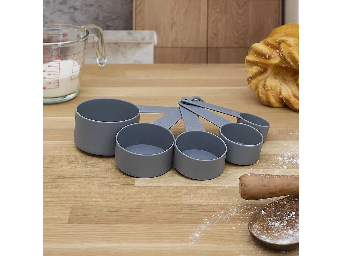 Ensemble de 5 grandes cuillères à mesure