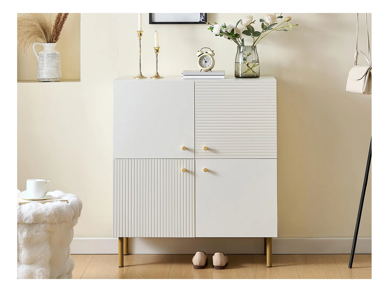 Meuble à chaussures 80x36x90cm - 4 portes - Pieds en métal - MDF - Blanc