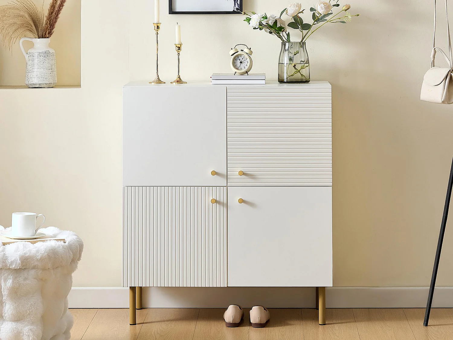 Schuhschrank 80x36x90cm - 4 Türen - Metallfüße - MDF - Weiß