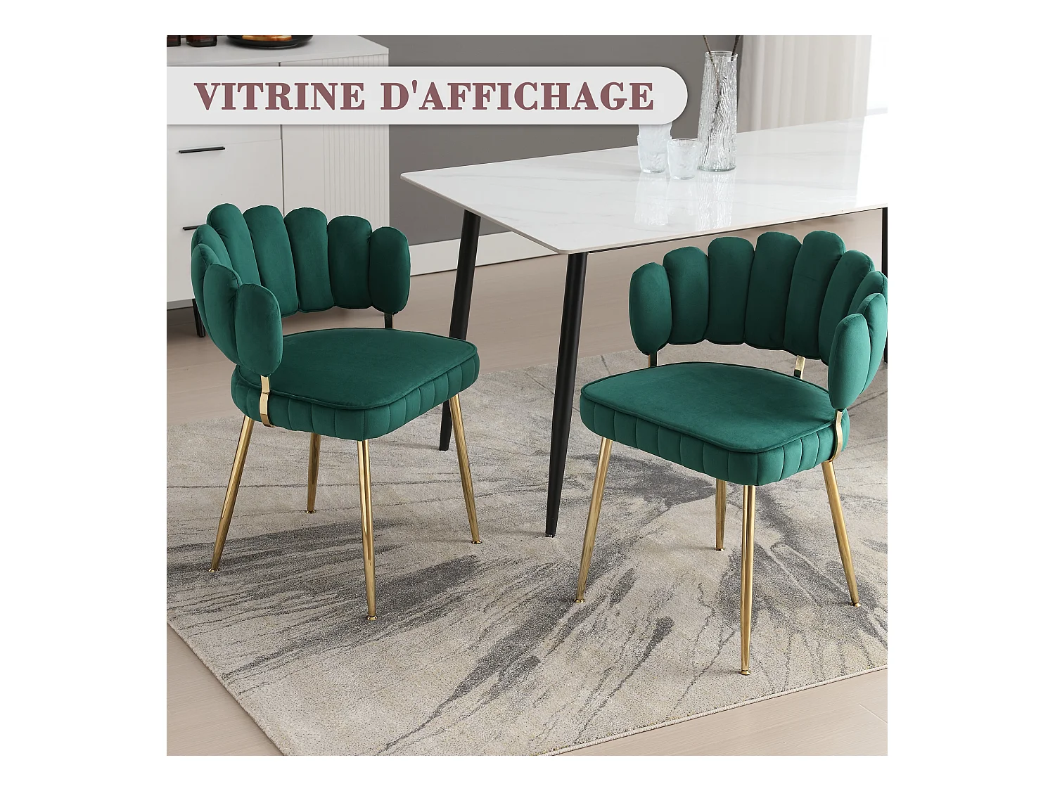 Lot de 4 chaises en velours vert - dossier avec motif pétale découpé - idéal pour salle à manger ou salon moderne