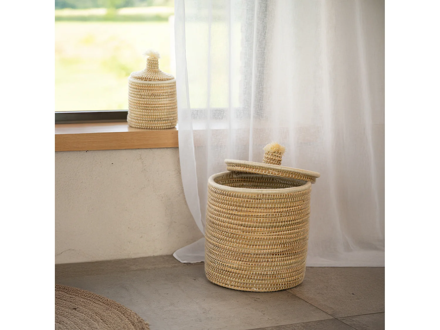 Panier à linge en fibres naturelles et laine