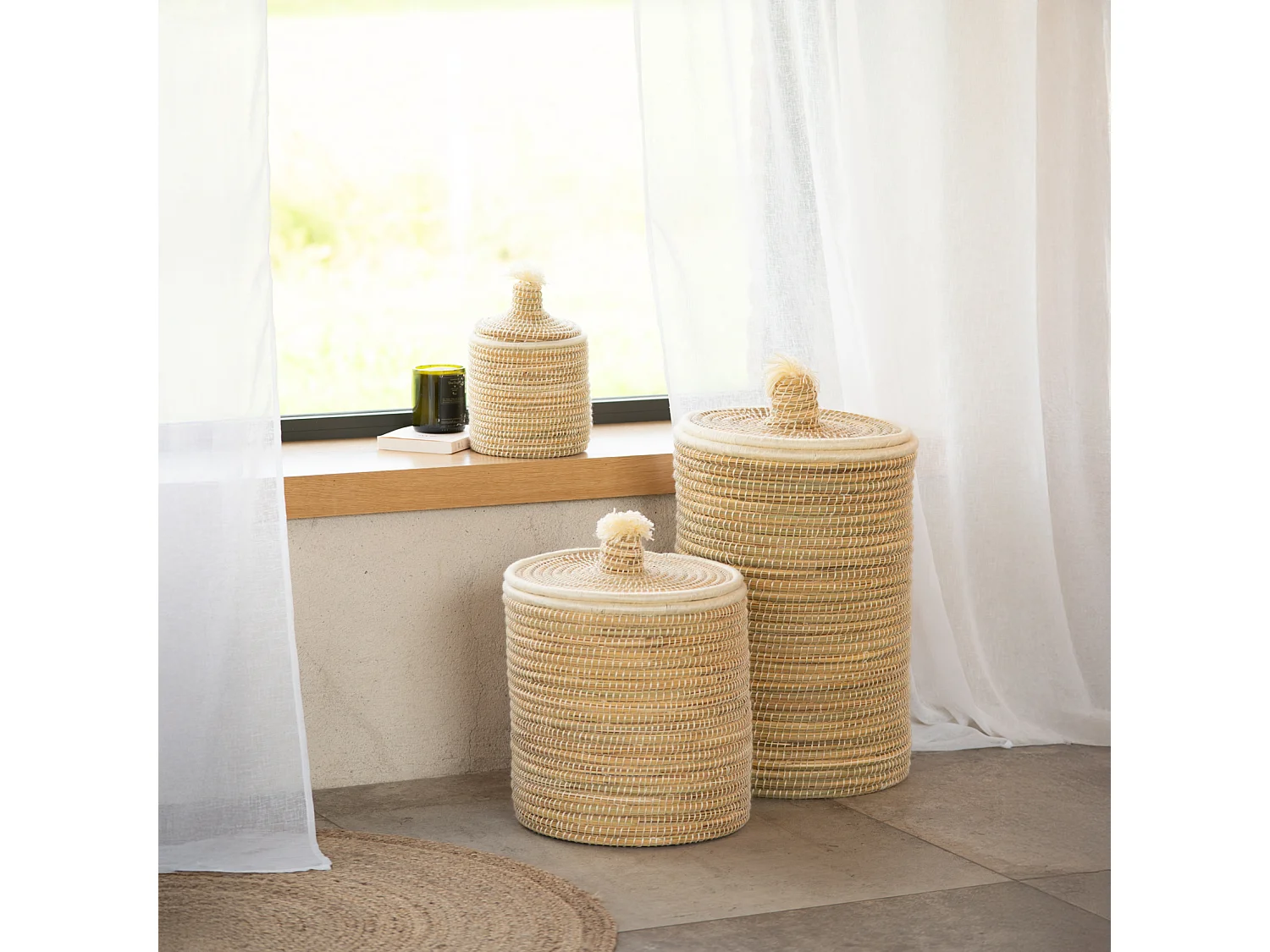 Panier à linge en fibres naturelles et laine