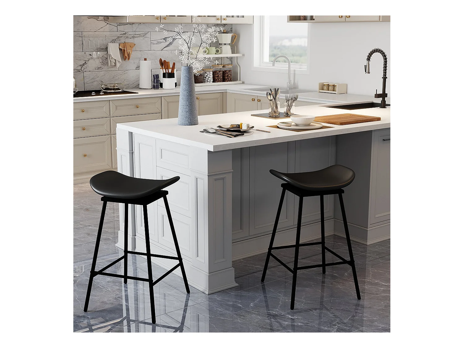 Set di 2 sgabelli da bar girevoli con sedile a sella imbottito e poggiapiedi, Sedie alte per sala da pranzo e bar Nero