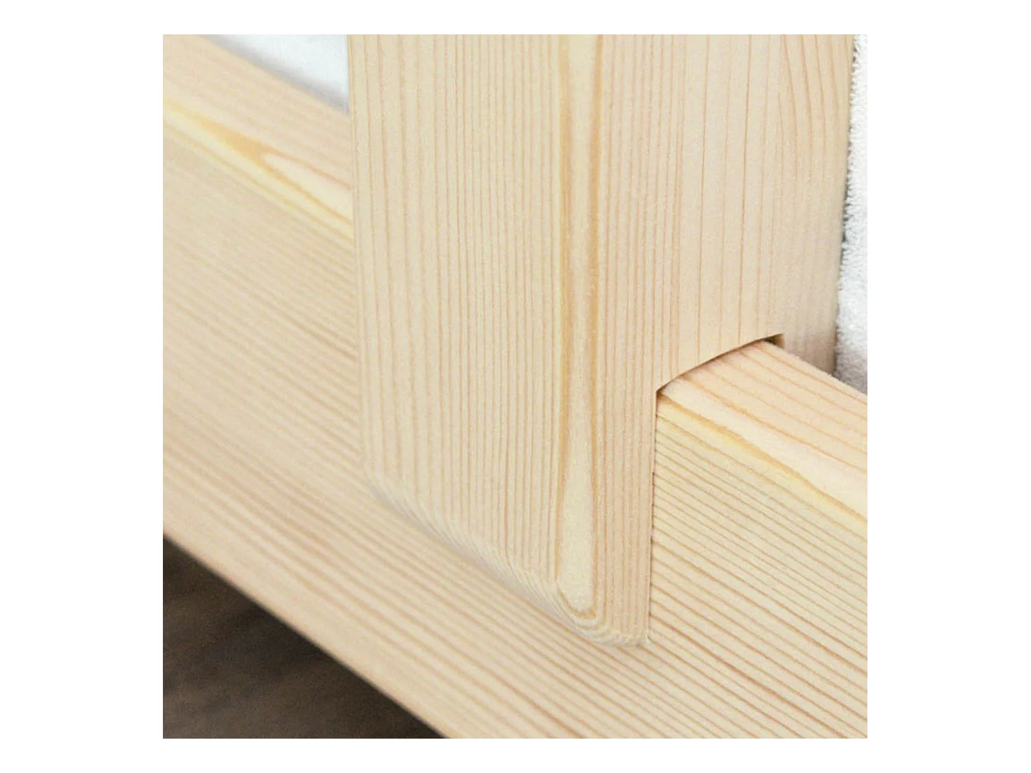 TRUSTY beige kinderbedhekje