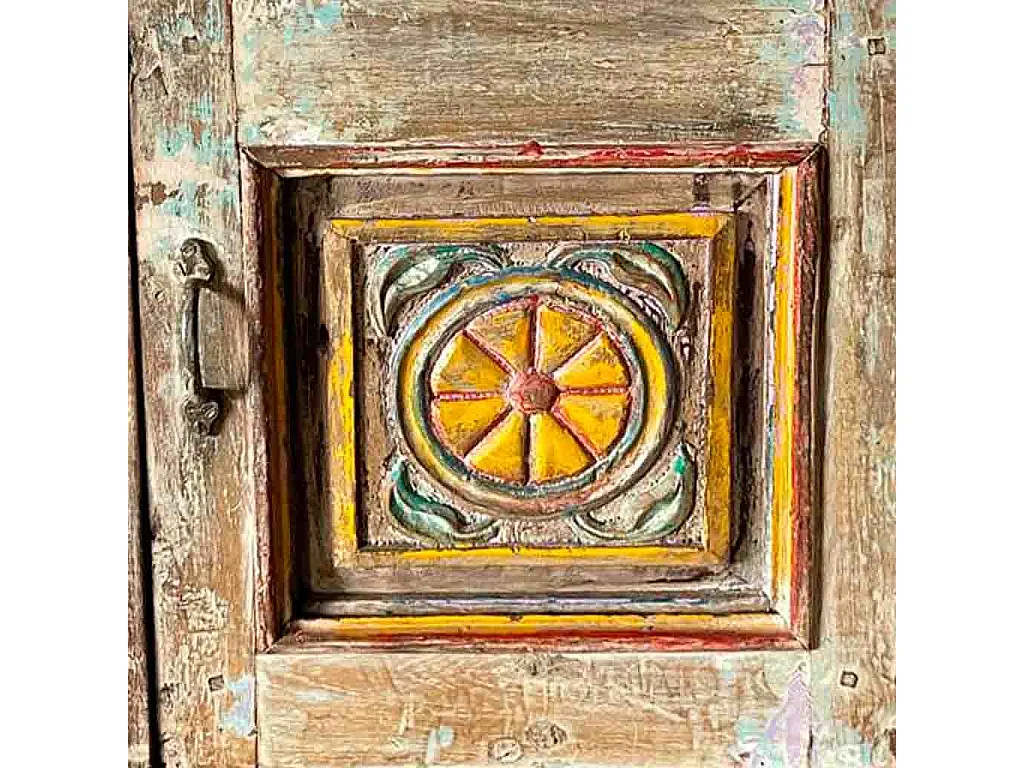 Mesa de centro em madeira artesanal castanha, 52x26x69cm