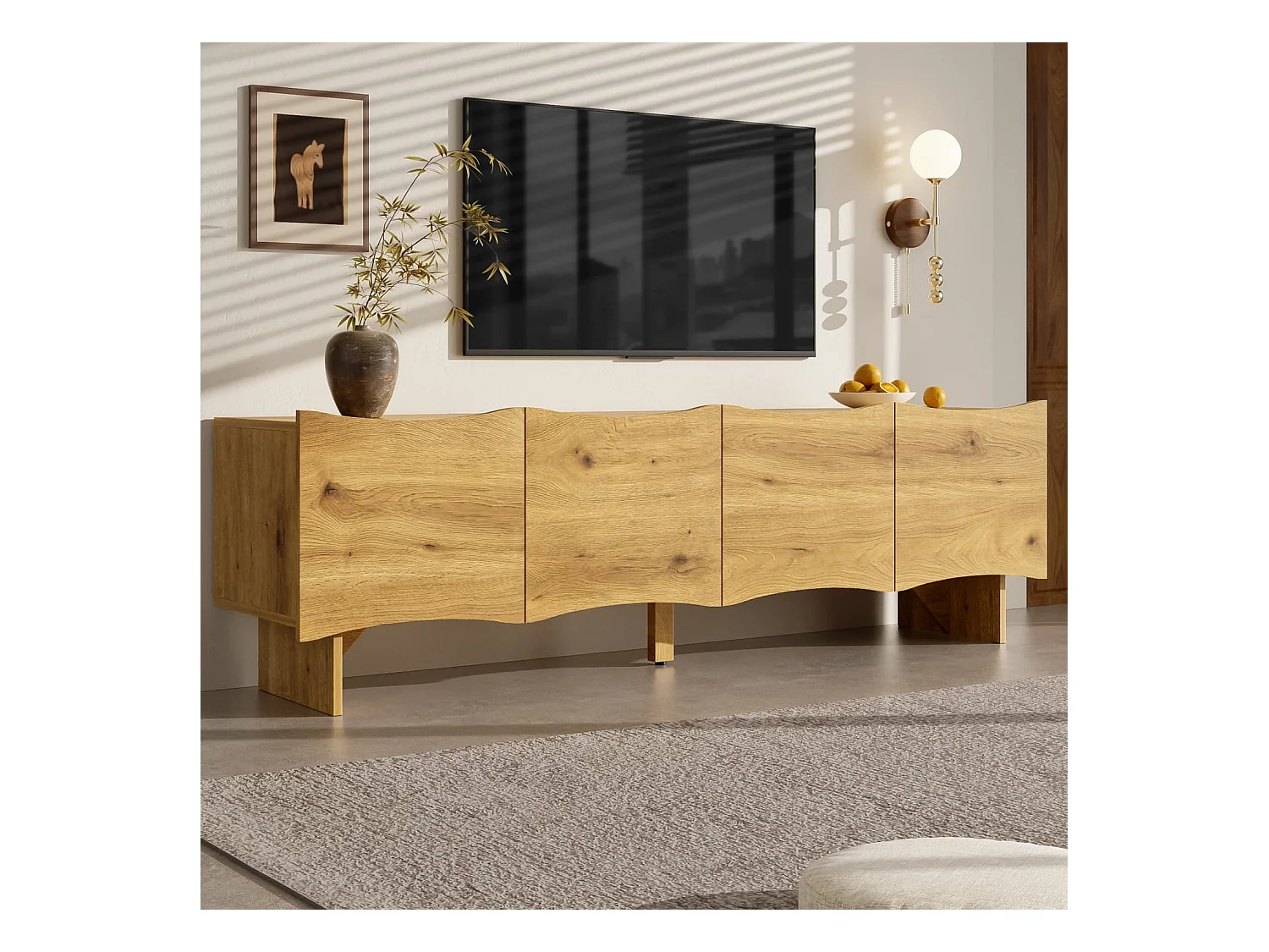 Moderner TV-Schrank mit Wellenmuster,155 cm Medienkonsole mit Stauraum,vier Türen und Kabeldurchführungen in Holzoptik,stilvolles Design