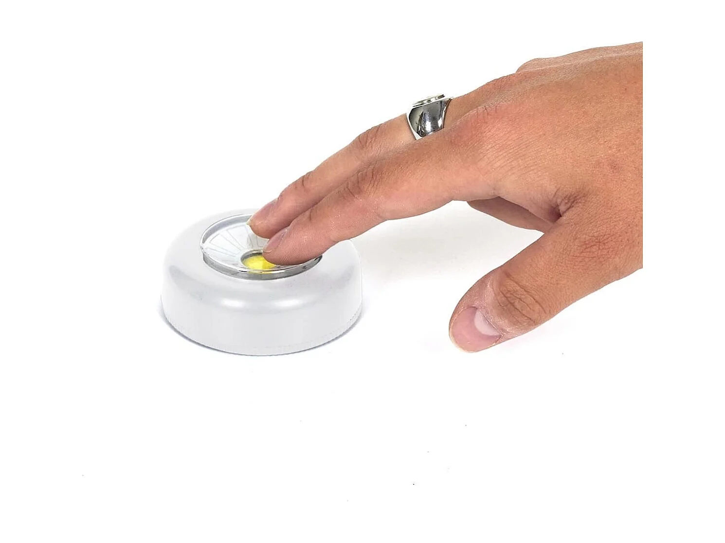 Lampes LED nouvelle génération adhésive allumage Push