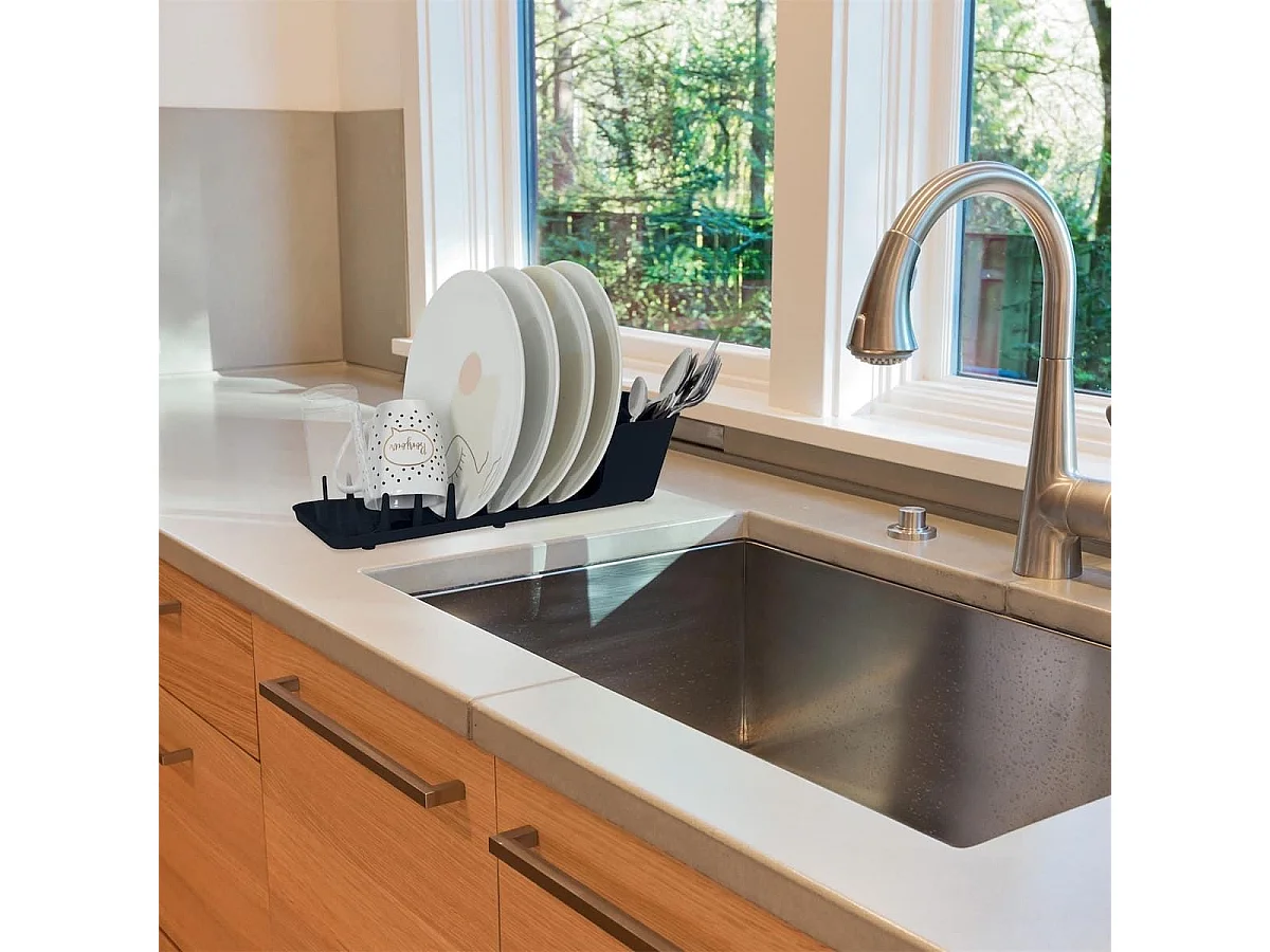 Egouttoir à vaisselle compact en plastique noir