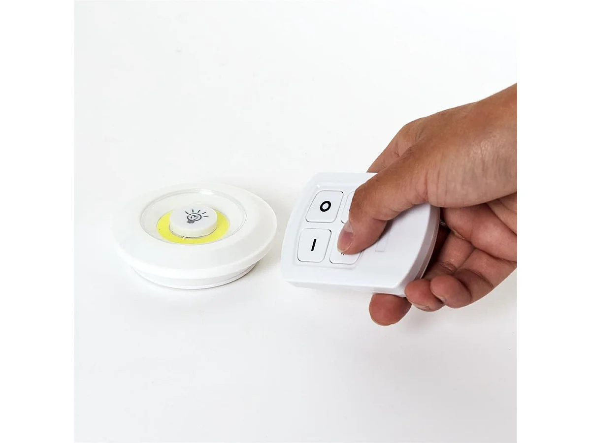 Pack de 2 lampes LED nouvelle génération adhésives avec télécommande