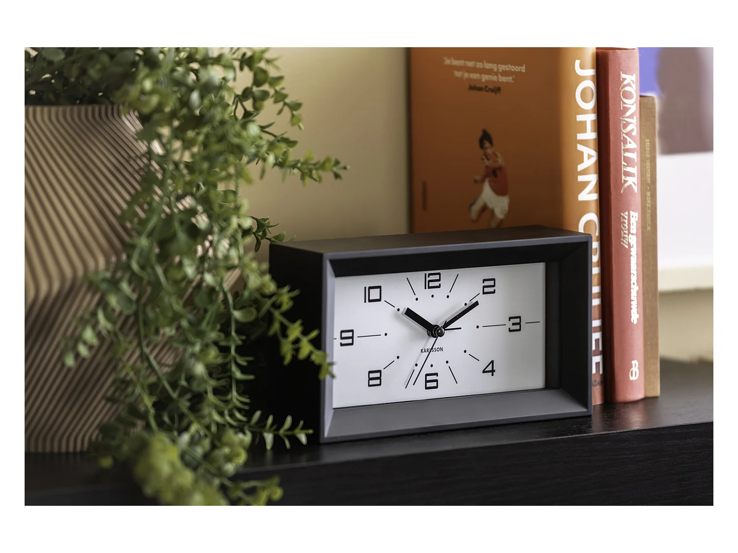 Réveil Lujo - 20,2x20,2x11,2 cm - Noir