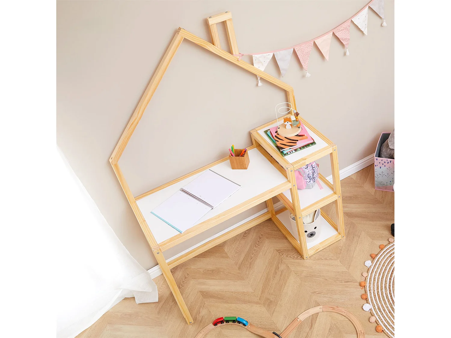 Bureau enfant NIVIA en forme de maison en pin massif, bureau chambre enfant bois, en pin massif coloris blanc/naturel