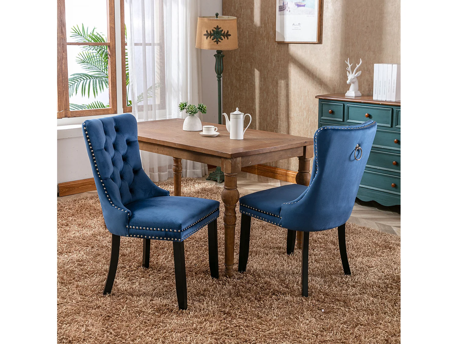 Lot de 2 chaises de salle à manger en velours bleu avec garniture cloutée et dossier rembourré