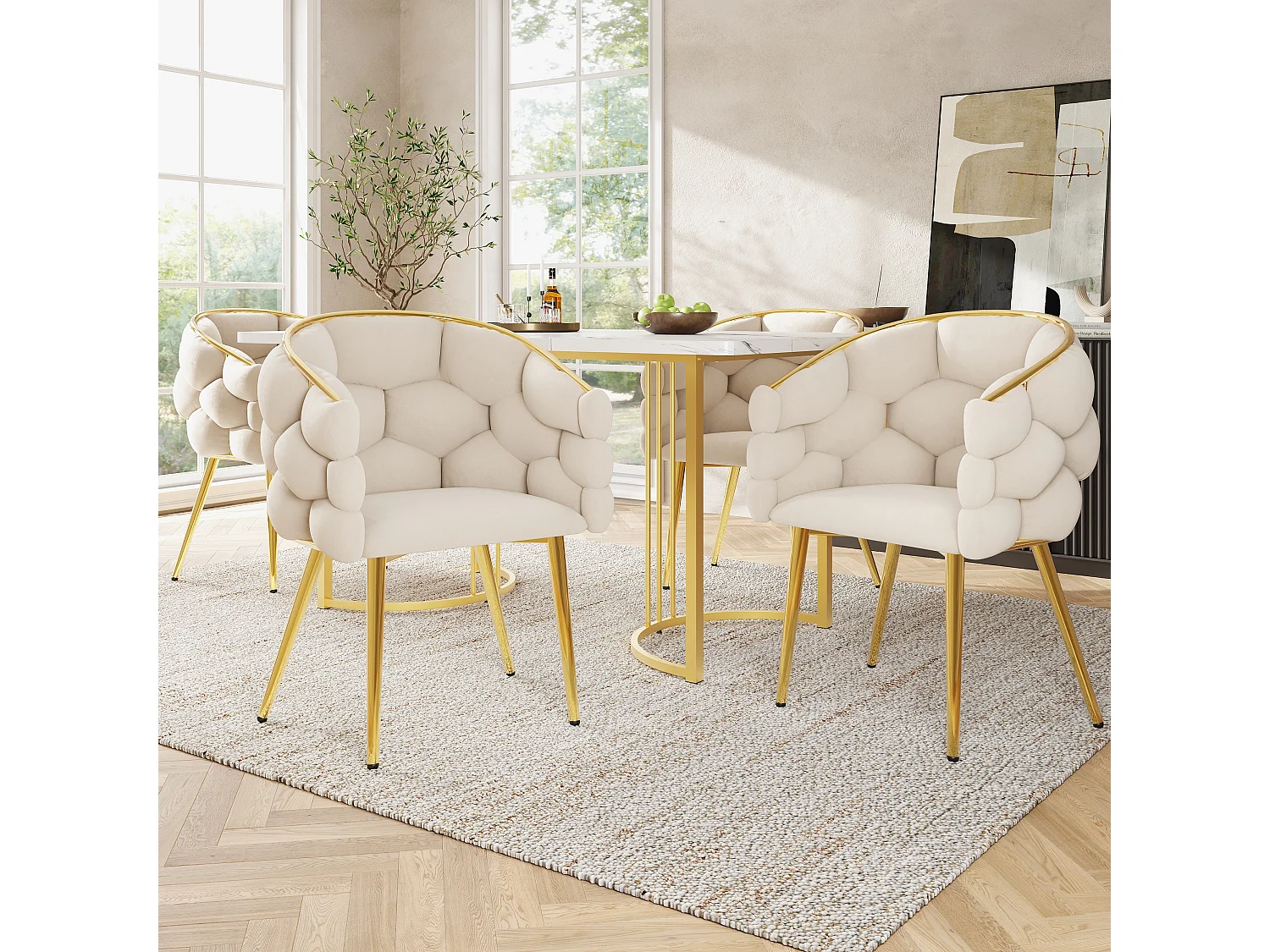 Set van 4 beige fluwelen eetkamerstoelen met gevoerde rugleuning en gouden metalen frame
