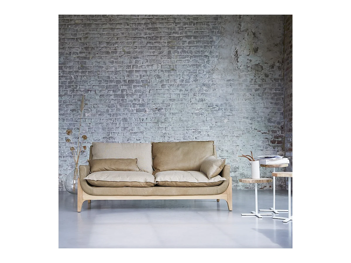 Sofa aus hochwertigem Leder und massivem Eichenholz Woodnest Cheyenne
