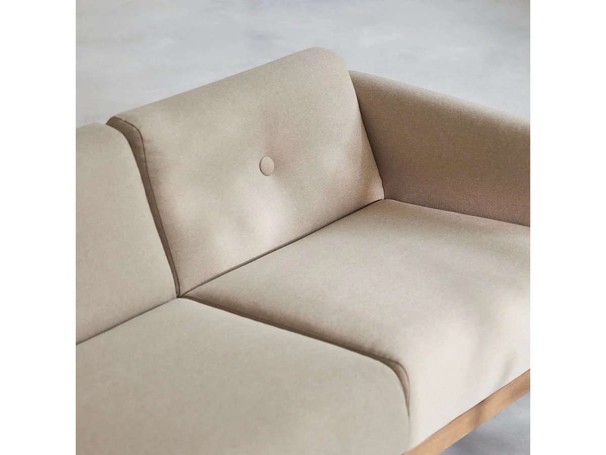 3-Sitzer-Sofa Bjorn aus massiver Eiche und ecrufarbenem Stoff