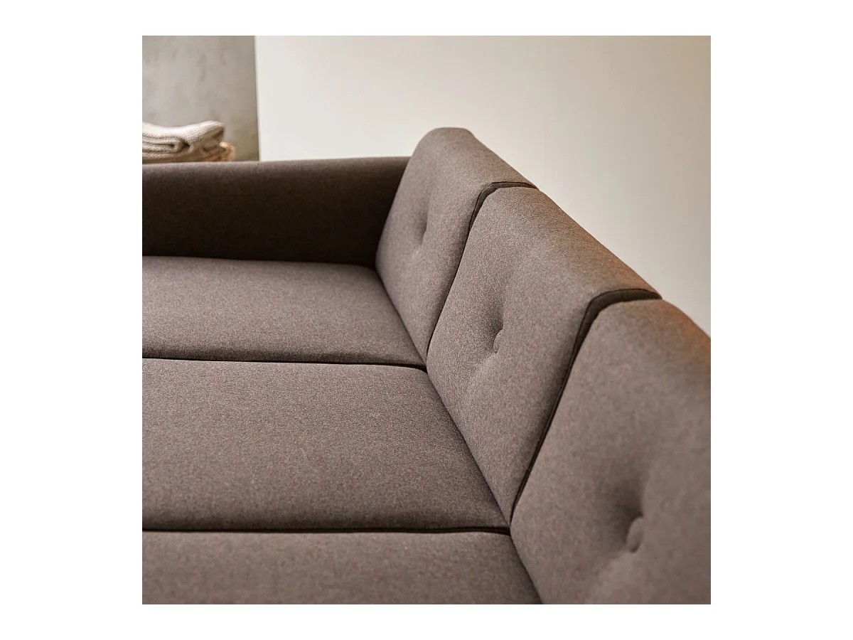 Divano Bjorn in rovere massello e tessuto marrone da 3 posti, 3 posti