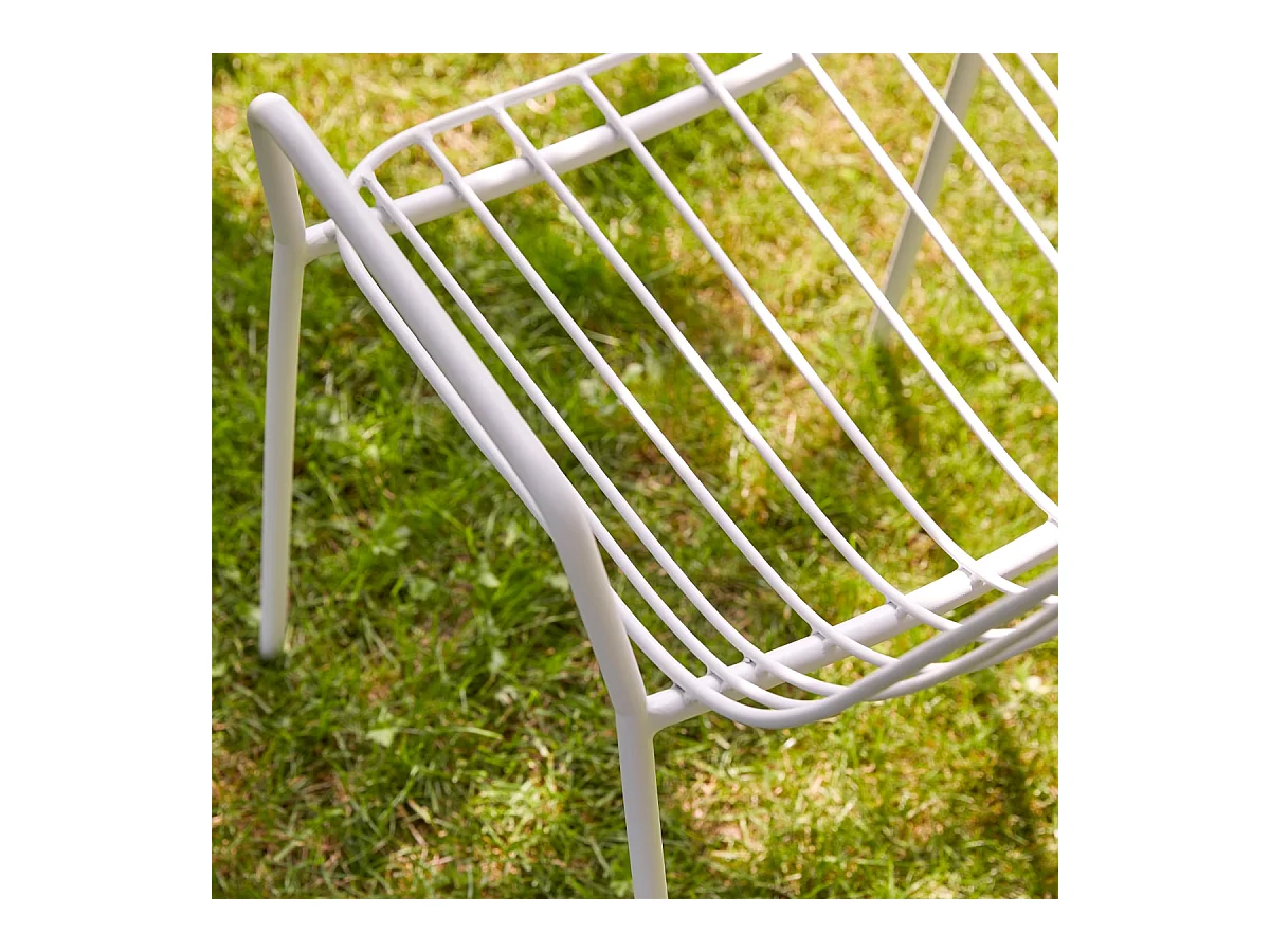 Outdoor Lehnstuhl aus weiß lackiertem Metall Arty white Armlehnen Gartenstuhl