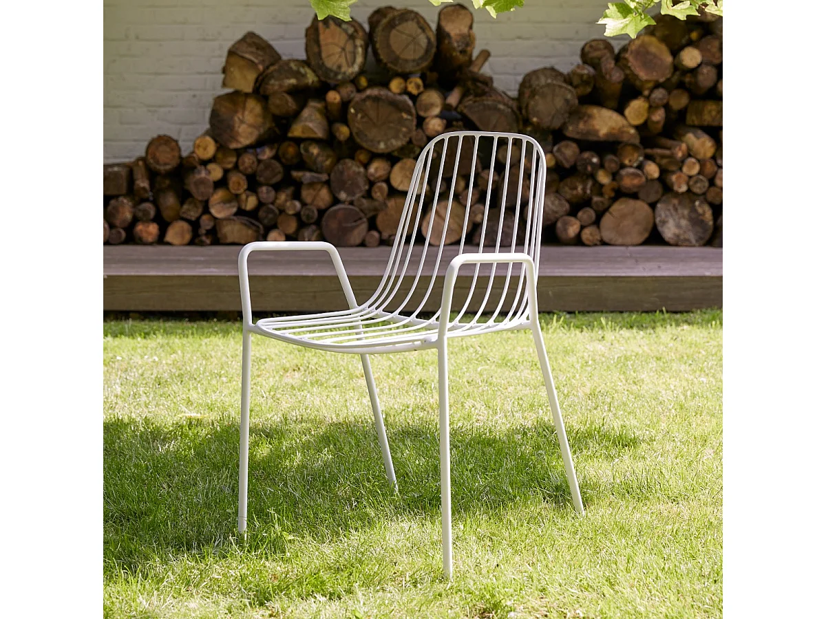 Outdoor Lehnstuhl aus weiß lackiertem Metall Arty white Armlehnen Gartenstuhl