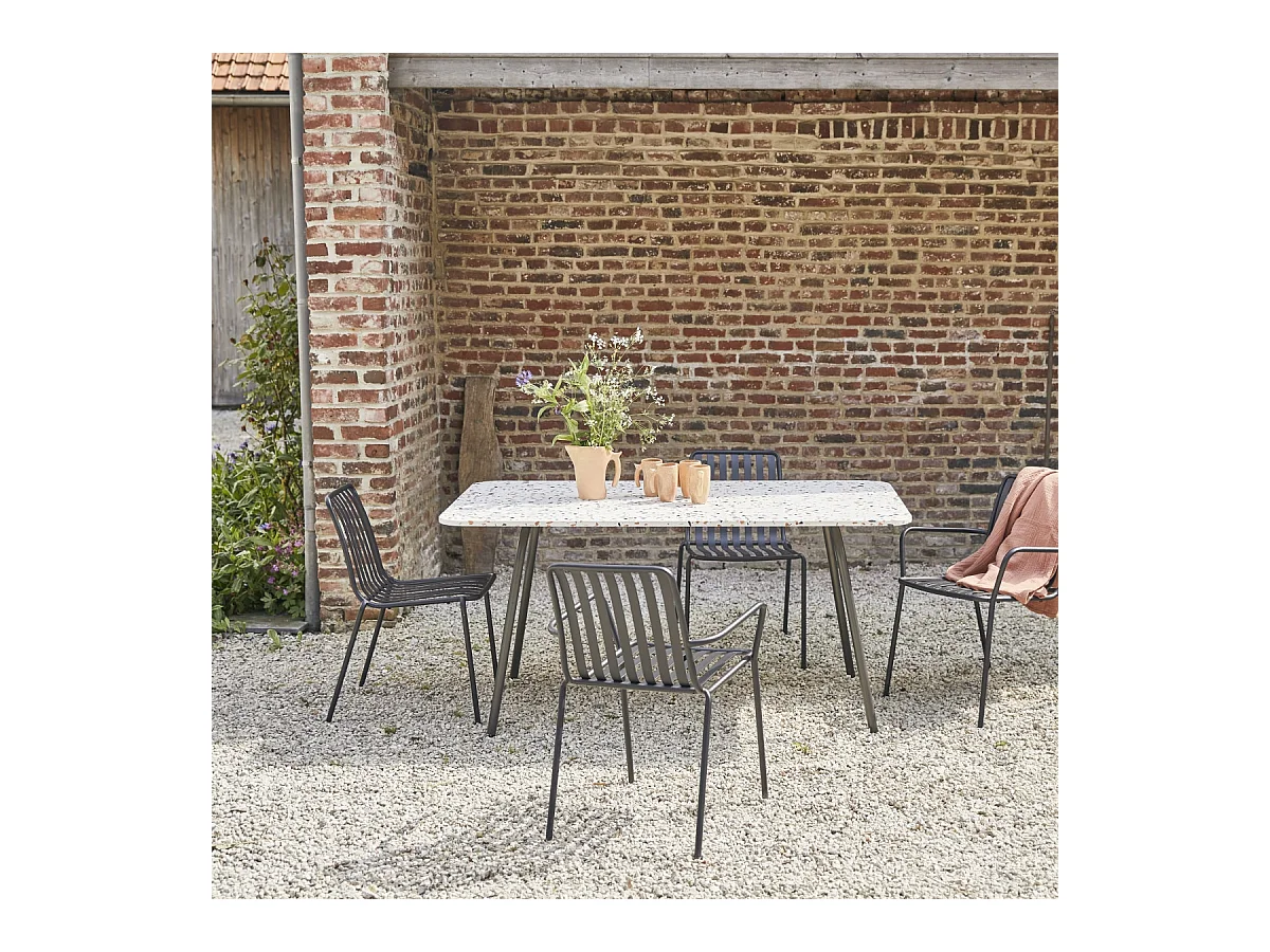 Rechteckiger Gartentisch Elio aus Premium-Terrazzo und Metall 160 cm brown