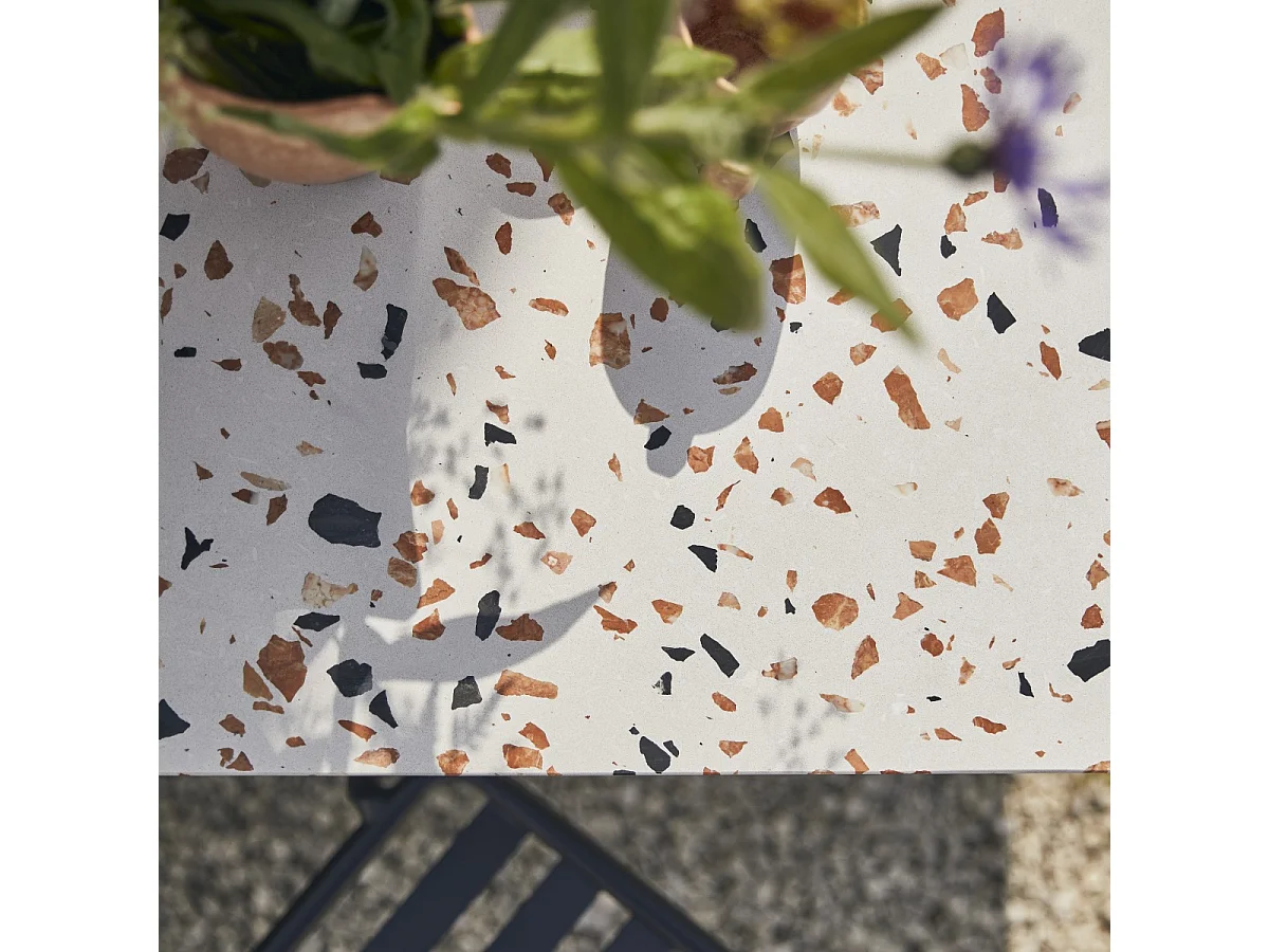 Rechteckiger Gartentisch Elio aus Premium-Terrazzo und Metall 160 cm brown