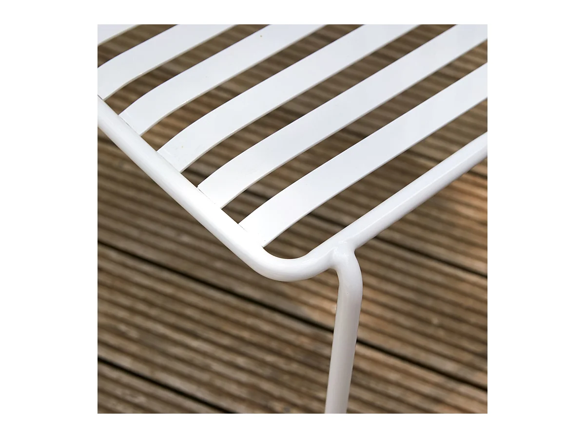 Chaise d'extérieur en métal peint Gaby white