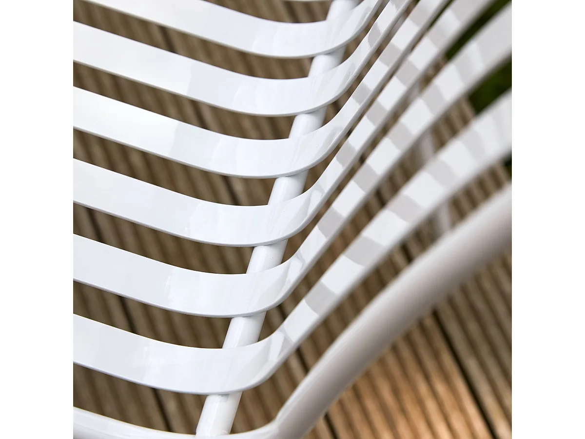 Outdoor Stuhl Gaby White aus lackiertem Metall