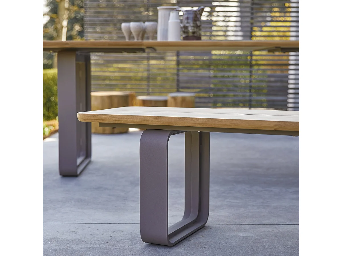 Außenbank Harper aus Teakholz und Edelstahl