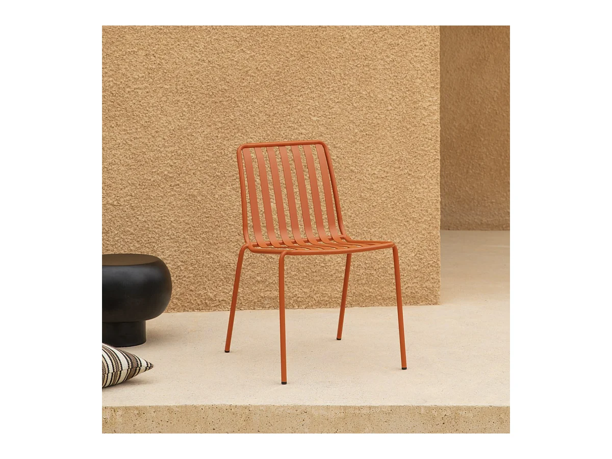 Chaise de jardin en métal peint Gaby orange