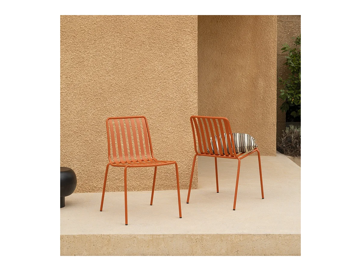 Chaise de jardin en métal peint Gaby orange