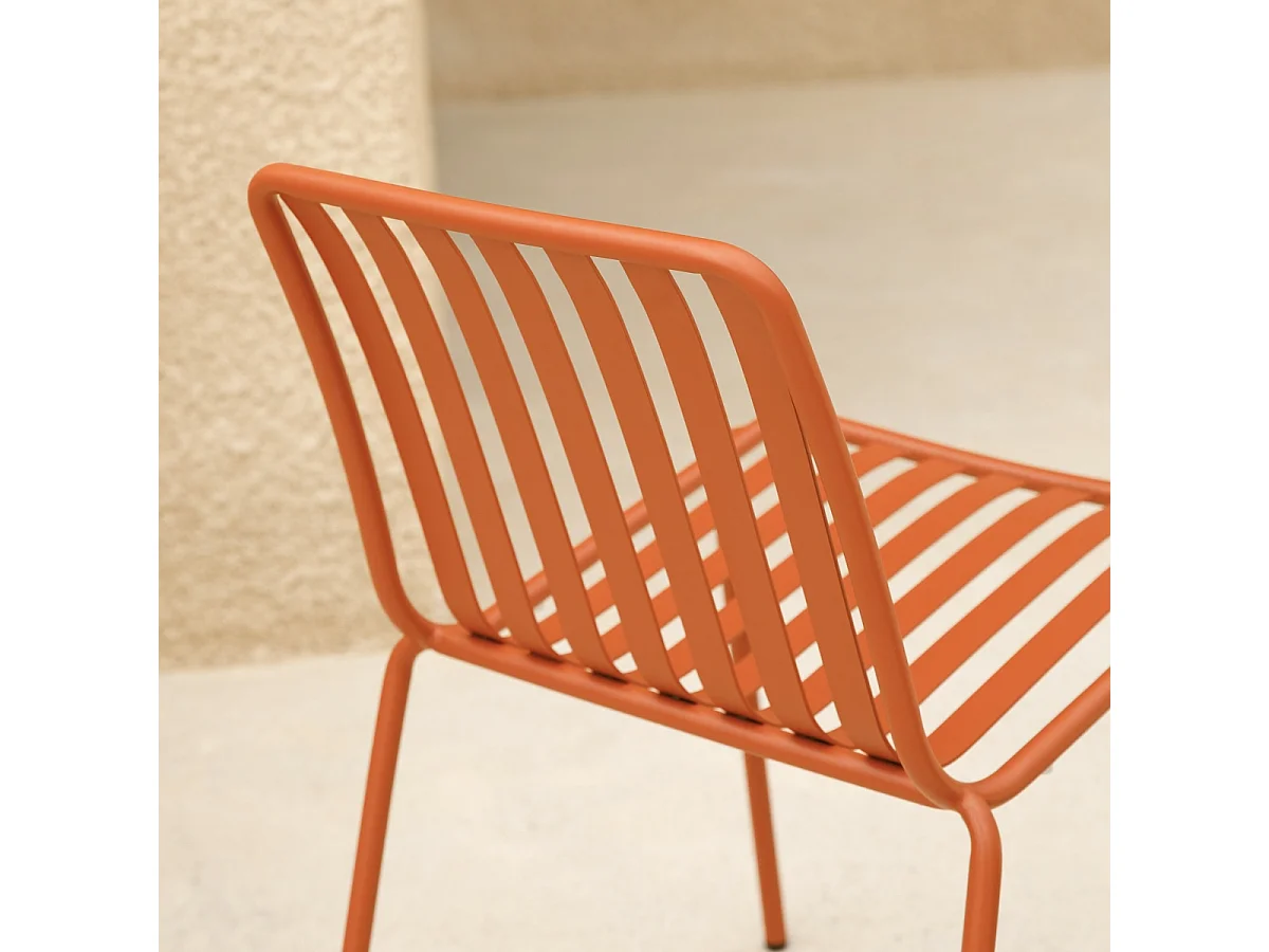 Chaise de jardin en métal peint Gaby orange