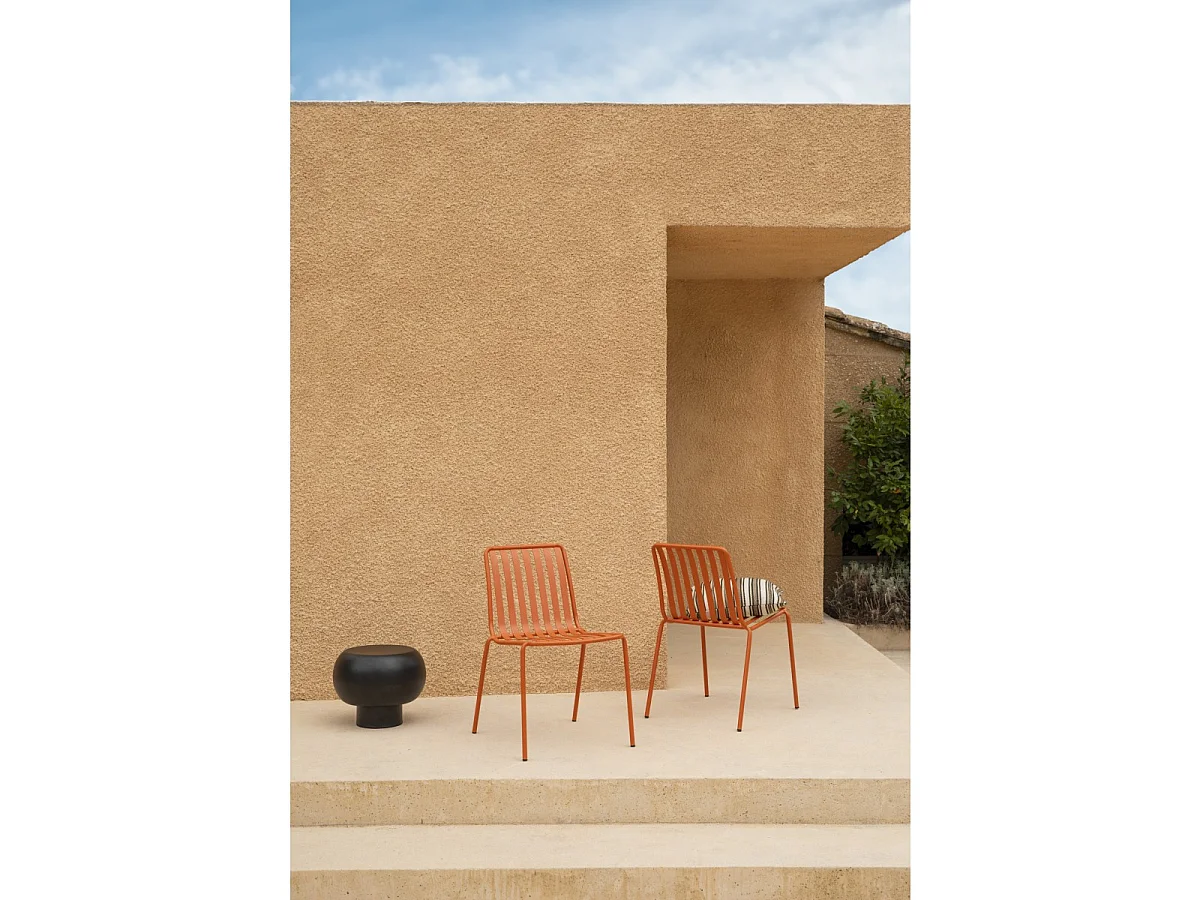 Outdoor Stuhl Gaby Orange aus lackiertem Metall