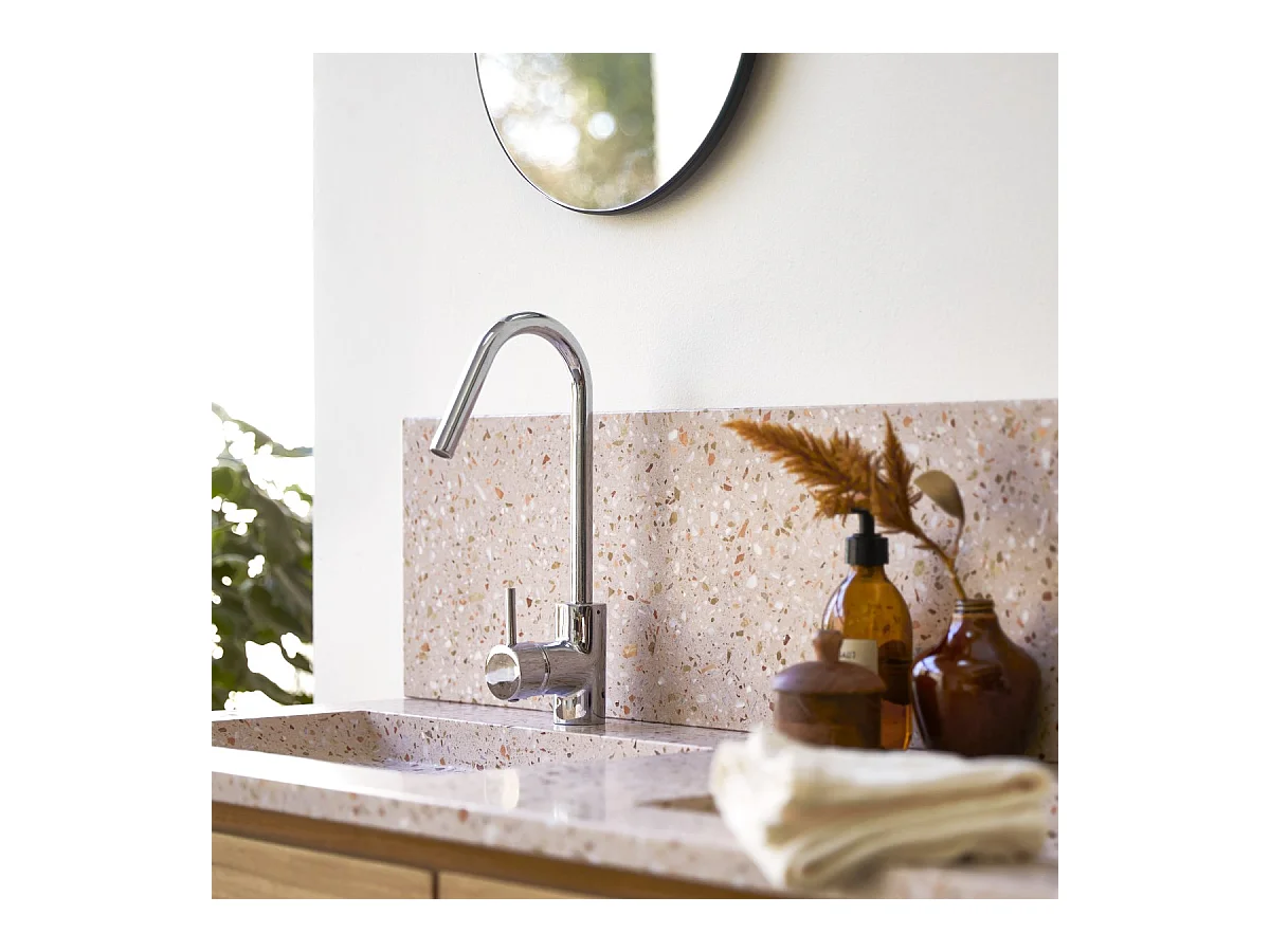 Fliesenspiegel Ava aus Premium-Terrazzo Pink 120 cm