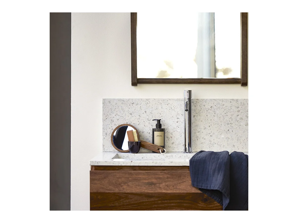 Fliesenspiegel Ava aus Premium-Terrazzo Moon 120 cm