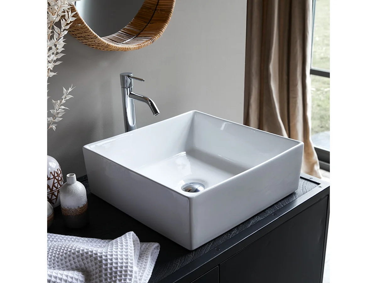 Lavandino per bagno in ceramica Lada