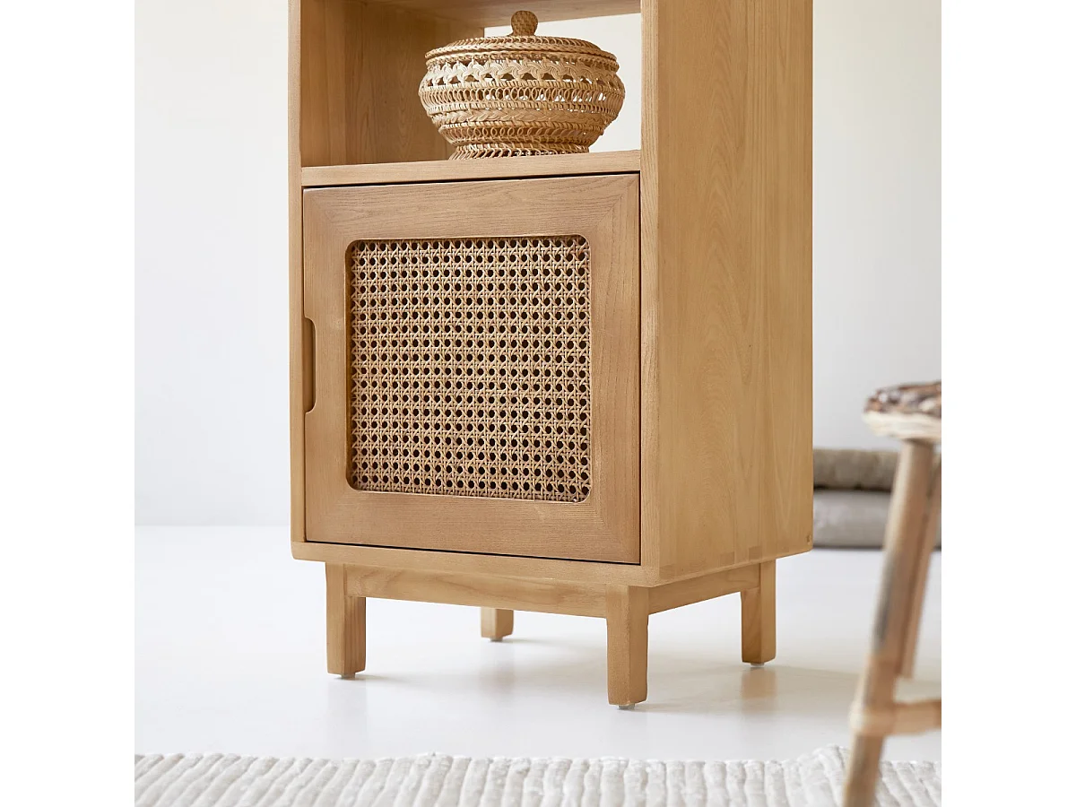 Libreria alta per bambini in legno di olmo e paglia di Vienna Luis