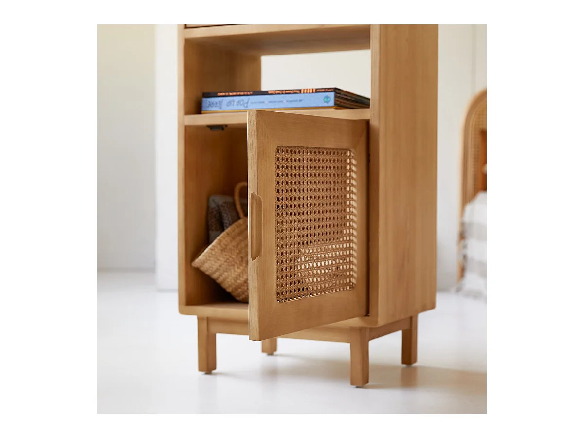 Libreria bassa per bambini in legno massello di olmo e paglia di Vienna Luis