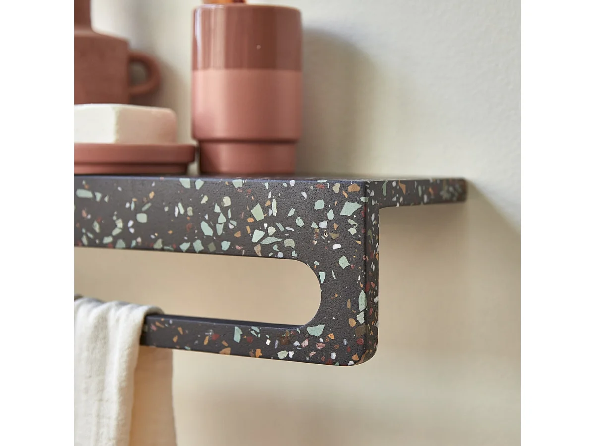 Clea - Wall mounted towel rail in confetti terrazzo