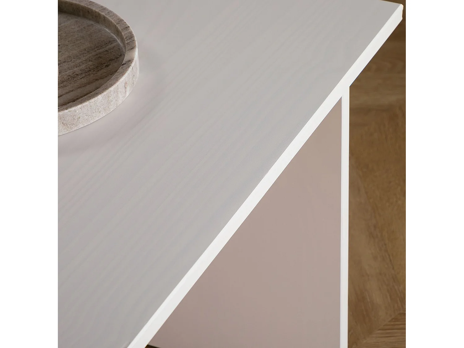 Table basse SALTO rectangulaire pour salon en bois massif blanc, 110x45 cm, élégante et minimaliste, pieds en bois