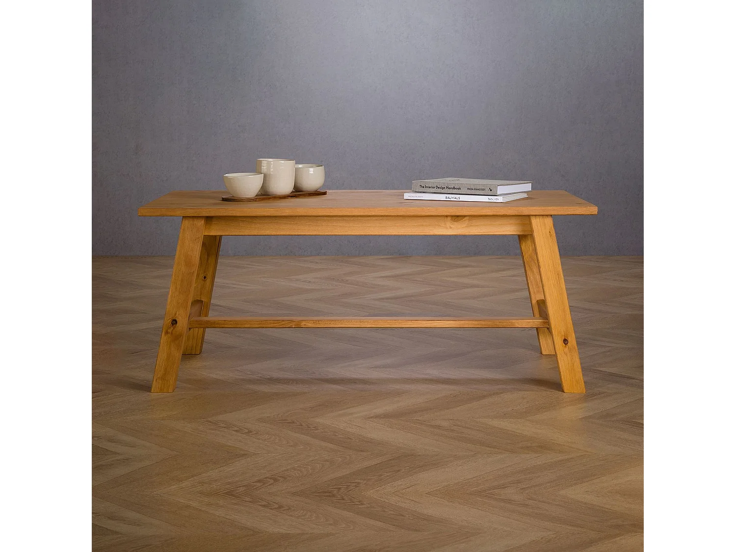 Table basse LUZERNA rectangulaire pour salon en bois massif laqué, 110 x 45 cm, design moderne minimaliste, pieds en bois