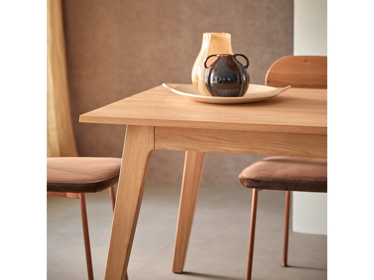 Ausziehtisch aus massivem Eichenholz 6-12 Pers. 260x91 Esmée